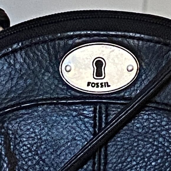 Fossil Marlow Mini Black Leather Pouch Purse Crossbody - Picture 4 of 9